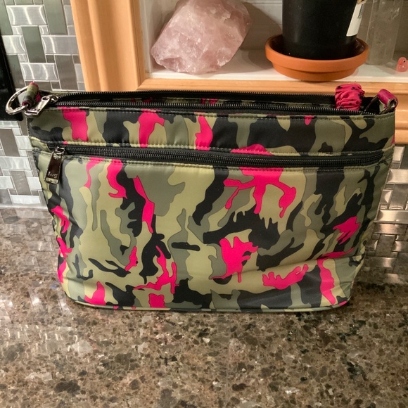 LUG - CAMO PINK SAMBA XL - Picture 2 of 7